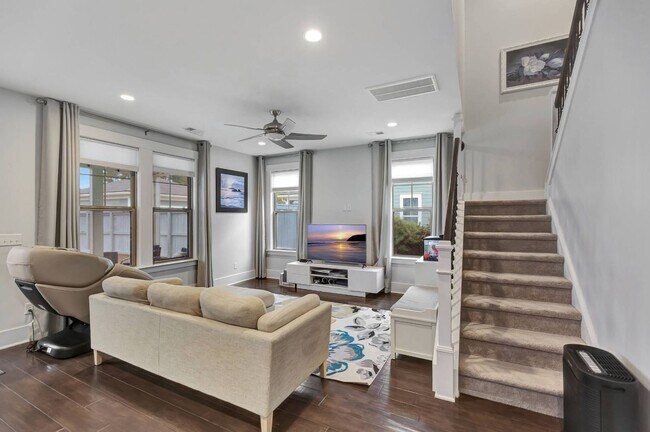 Building Photo - Nexton