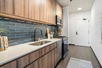 Building Photo - 151 N Ashland Ave