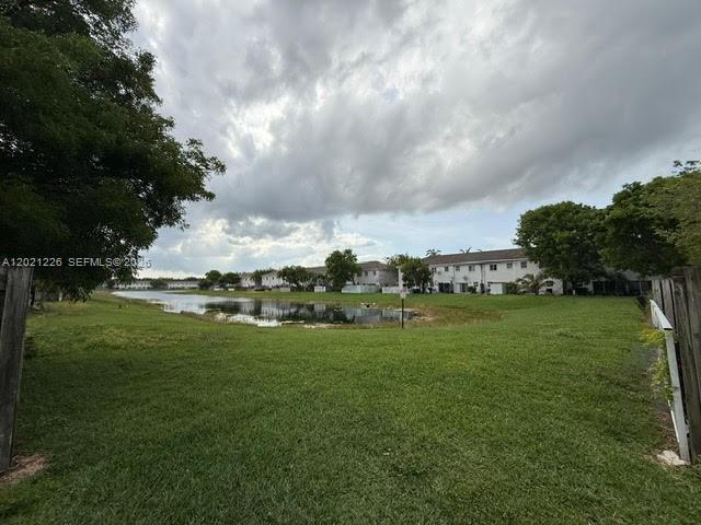 Building Photo - 1681 SE 31st Ct