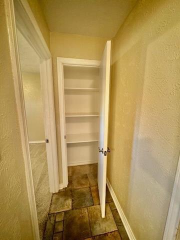 Building Photo - 1638 Juniper Ln