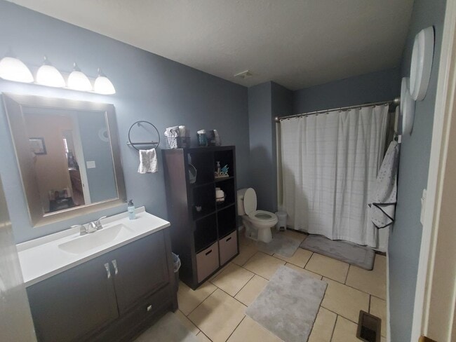 Building Photo - 5307 Mayhill Pl NE