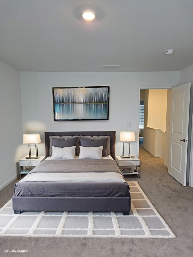 Building Photo - 14952 Dyer Ln