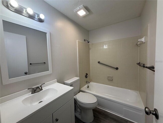 Building Photo - 6030 SW 12 Pl