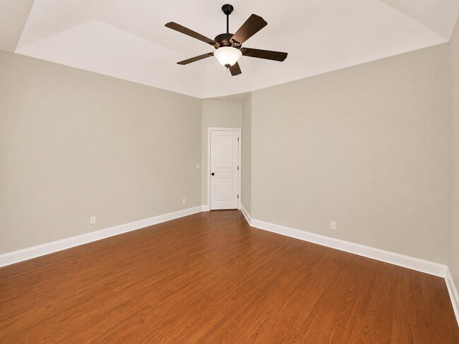Building Photo - Beautiful Woodward Park 3/3 in Gated Community