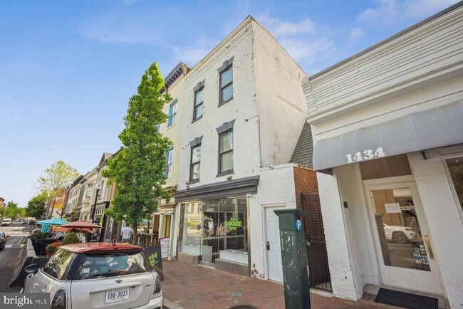 Building Photo - 1432 Wisconsin Ave NW