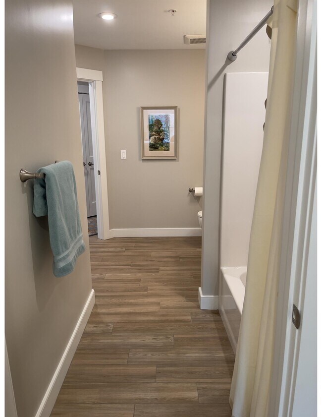 Building Photo - 2075 Lafayette Rd