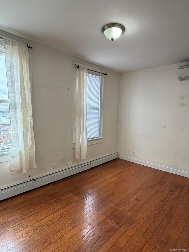 Building Photo - 20-27 121st St