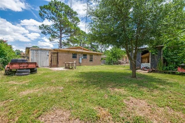 Building Photo - 215 Satinwood Dr