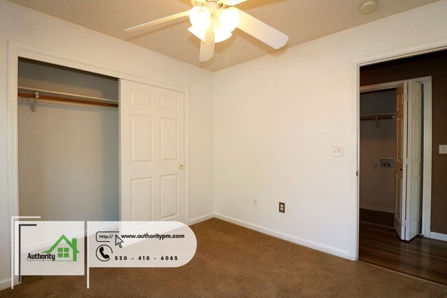 Building Photo - 1108 Grange St