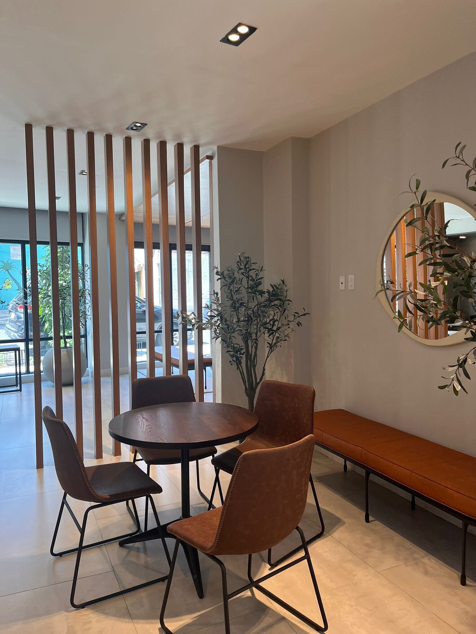 Building Photo - 324 Arlington Ave