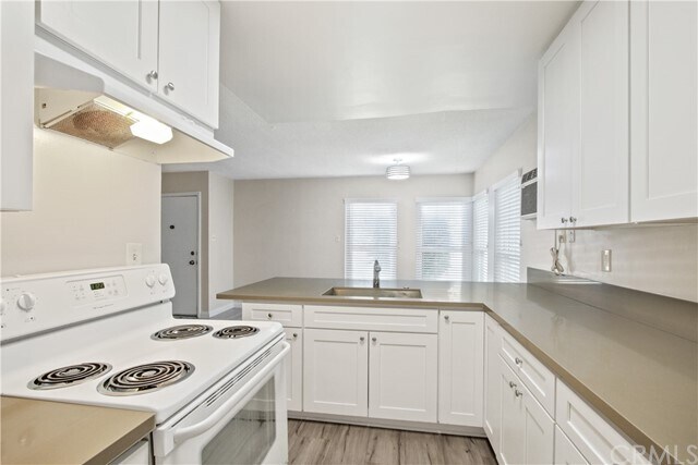 Building Photo - 720 Ridgeway Ln