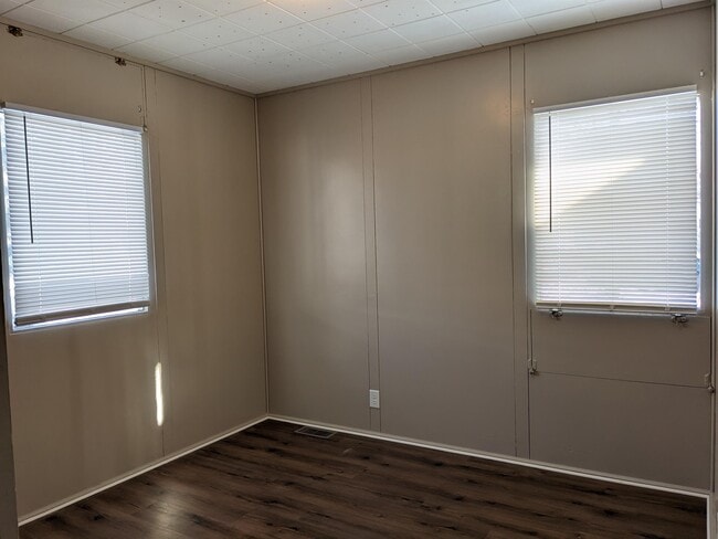 Building Photo - 2312 Ridge Ave