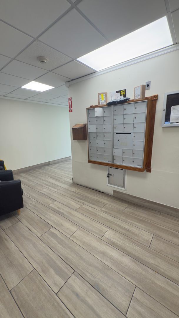 Building Photo - Bright 1 Bed Condo in North Miami Beach | No Minimum Credit