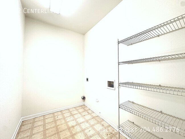 Building Photo - 6842 Centerline Dr