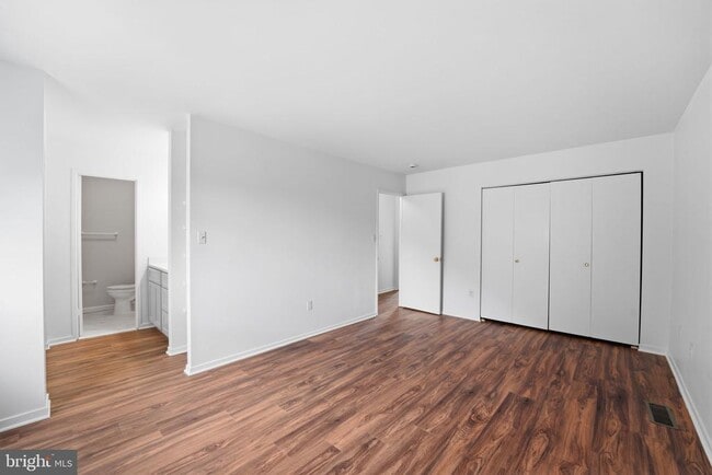 Building Photo - 1747 Cy Ct