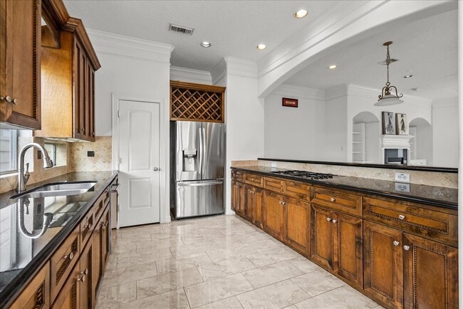 Building Photo - 6118 Tyne St