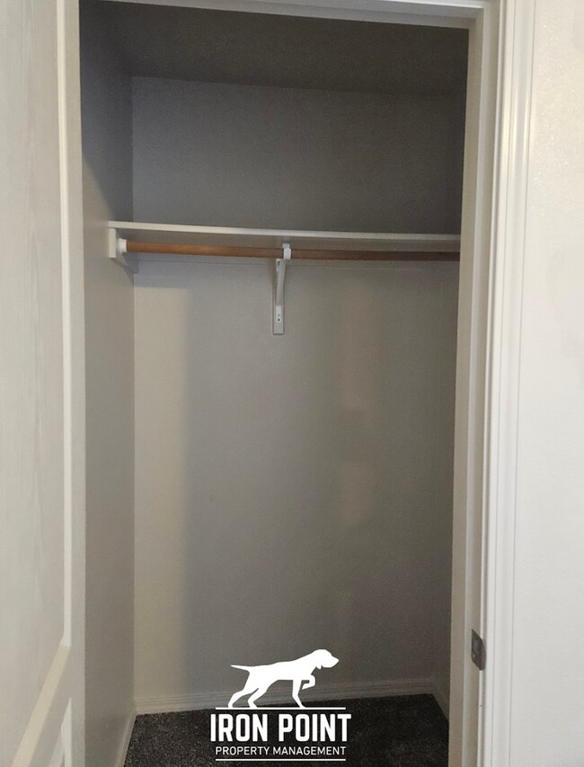 Building Photo - 1/2 off First Full Month! 3bed/2.5 bath ho...