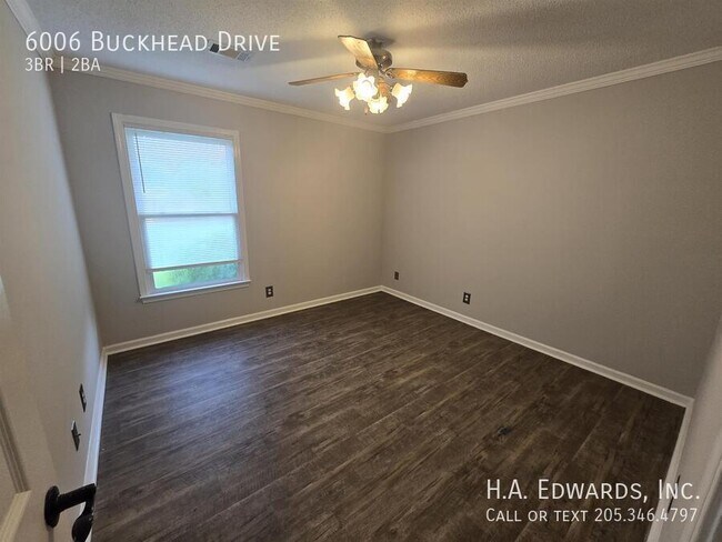 Building Photo - 6006 Buckhead Dr