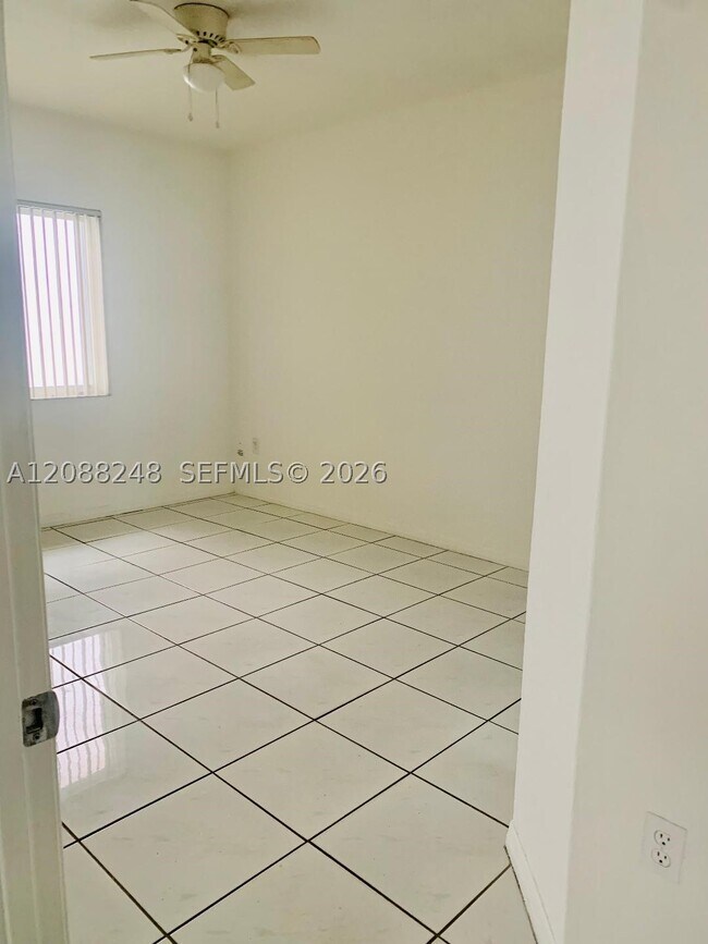 Building Photo - 8995 NW 148th St