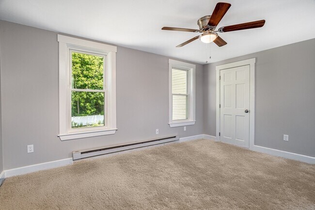 Building Photo - 105 Hamilton St