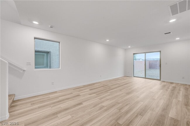 Building Photo - 5767 Aurora Gale Ct