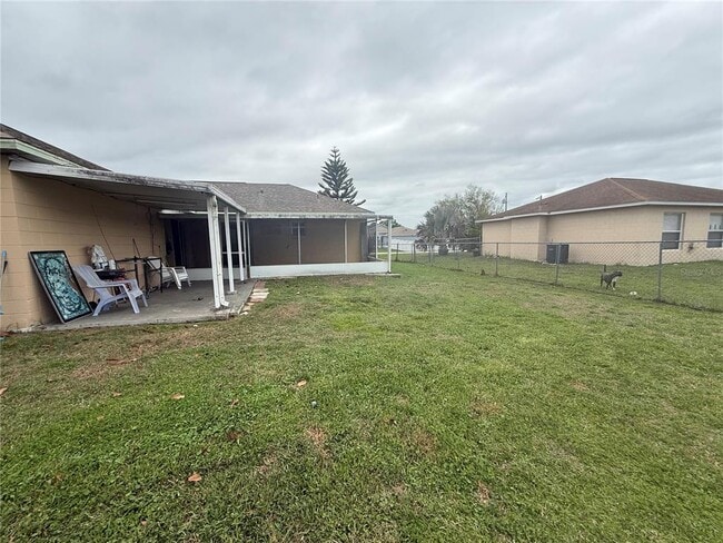 Building Photo - 330 Baccarat Ct