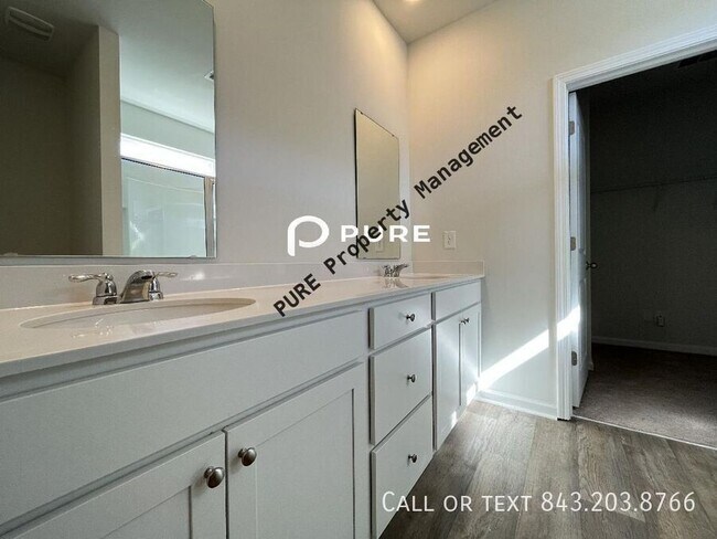 Building Photo - 148 Lagoona Dr