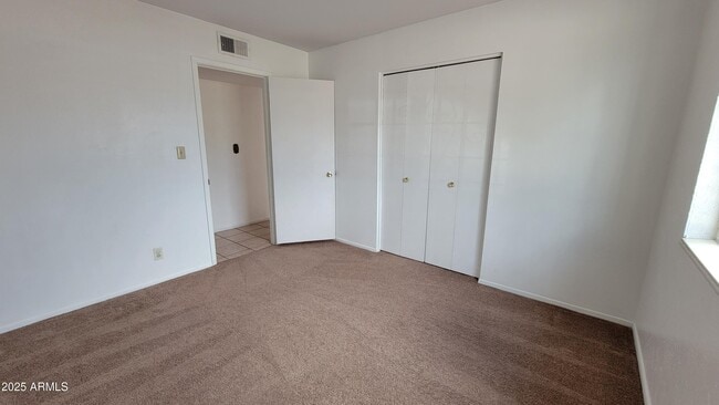 Building Photo - 601 Cll Del Sud