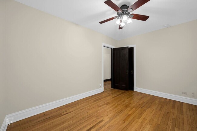 Building Photo - 1146 Ontario St