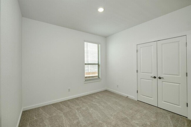 Building Photo - 436 Bristlecone Bend