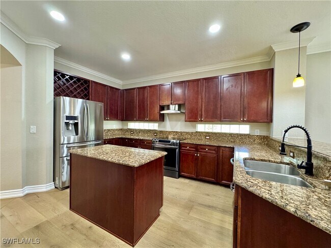 Building Photo - 11661 Plantation Preserve Cir S