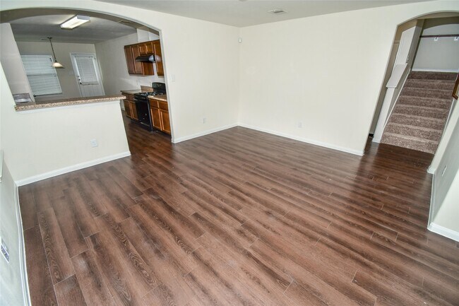 Building Photo - 3610 Bluebird Park Ln