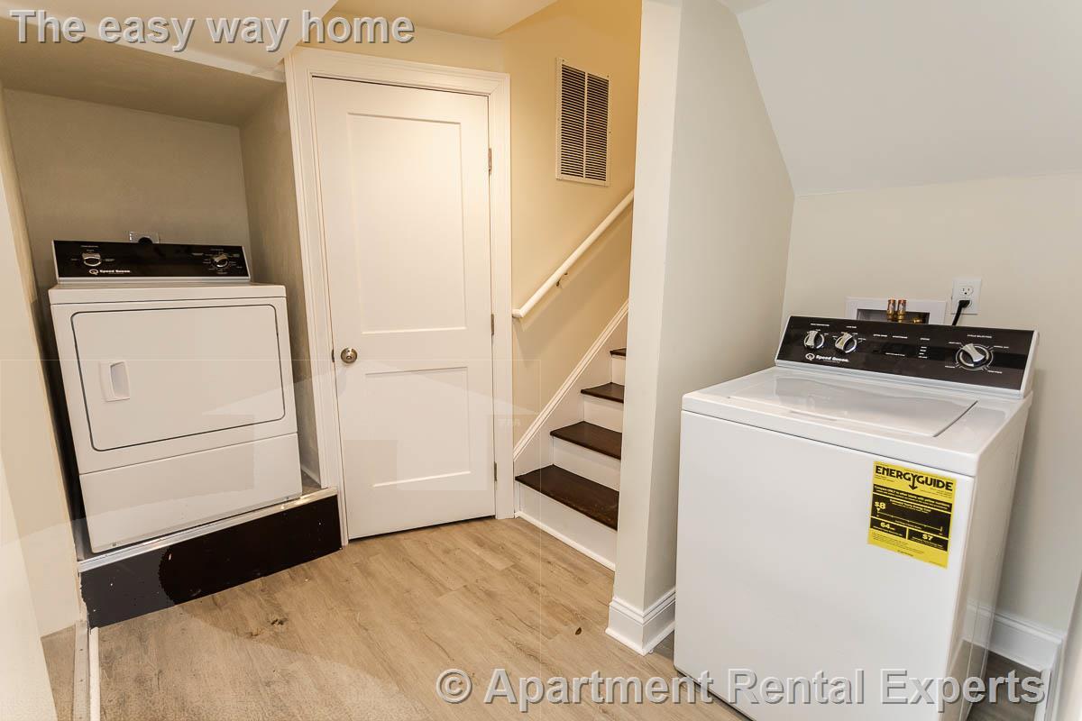 Building Photo - 476 Fulton St