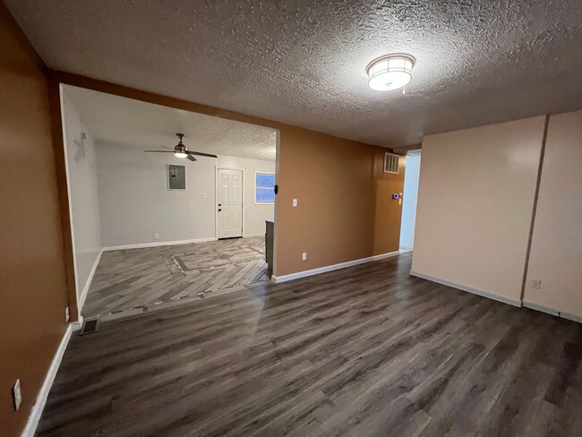 Building Photo - 5155 Rucks Rd