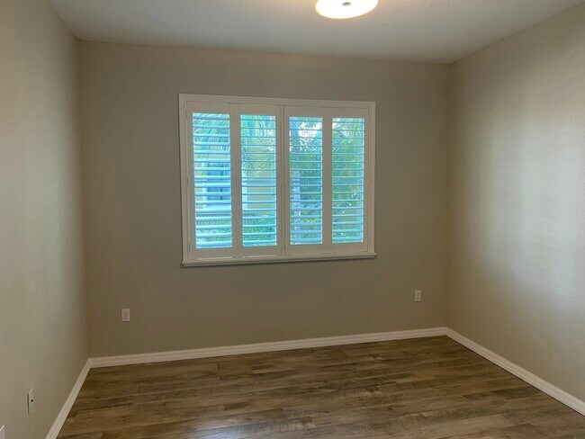 Building Photo - 183 Monterey Bay Dr