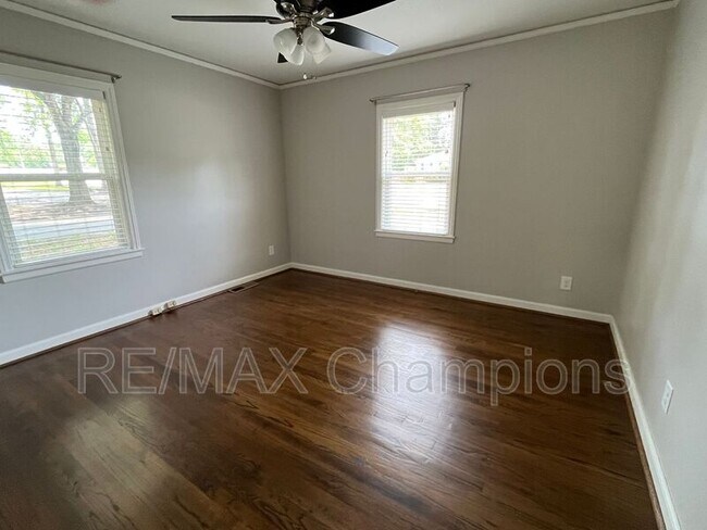 Building Photo - 3627 Gurley Dr