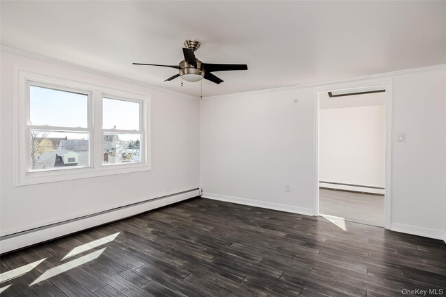 Building Photo - 33 Dock Dr