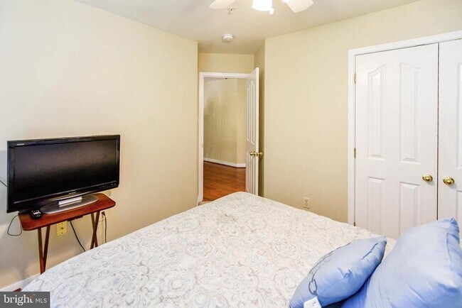 Building Photo - 13003 Belle Meade Trace