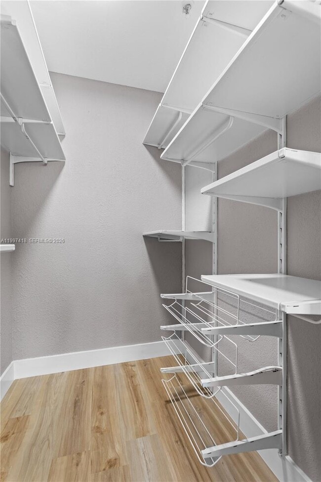 Building Photo - 677 NE 24th St