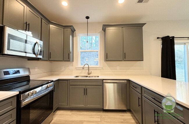 Building Photo - 8043 Gladeside Wy