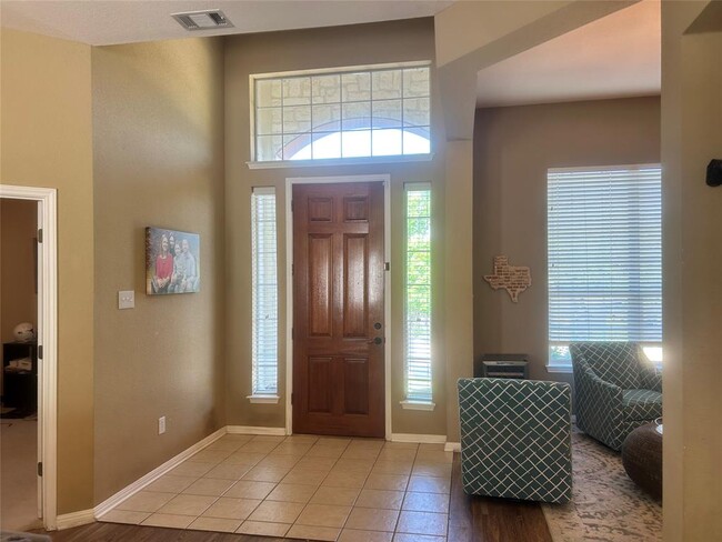 Building Photo - 12200 Lake Stone Dr