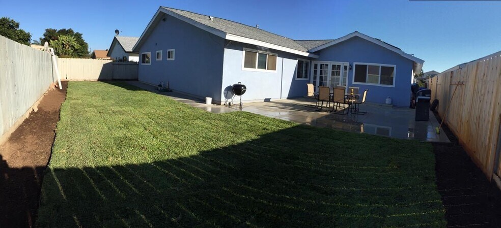 Backyard - 1630 Ionian St