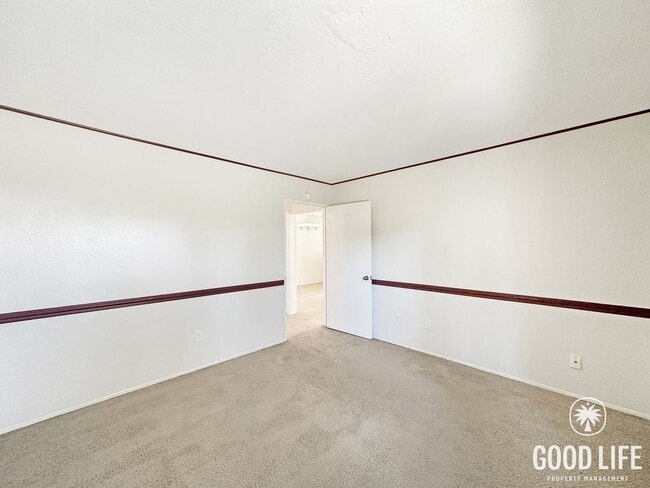 Building Photo - 2B/2BA in the Westwood Community of Rancho Bernardo featuring Air Conditioning and 2-car detached...