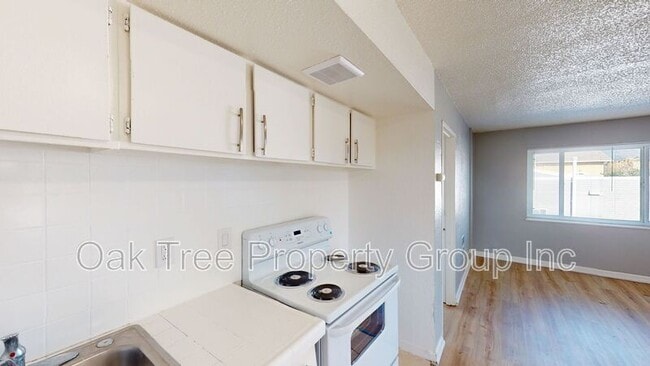 Building Photo - 2232 Seminary Ave