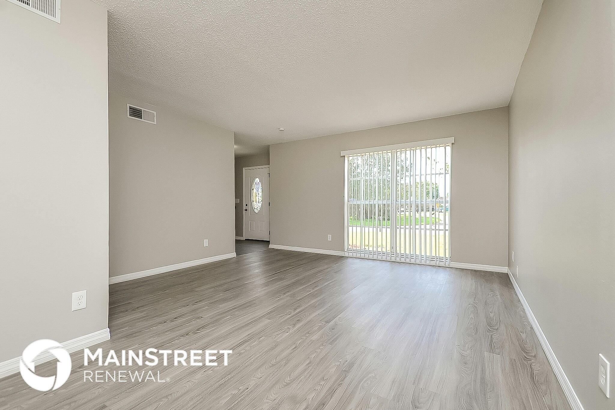 Building Photo - 1690 Palm Leaf Dr