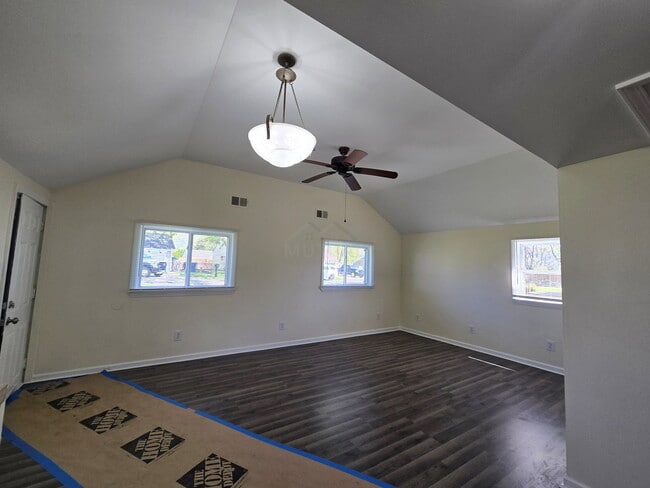 Building Photo - 3438 Duffield