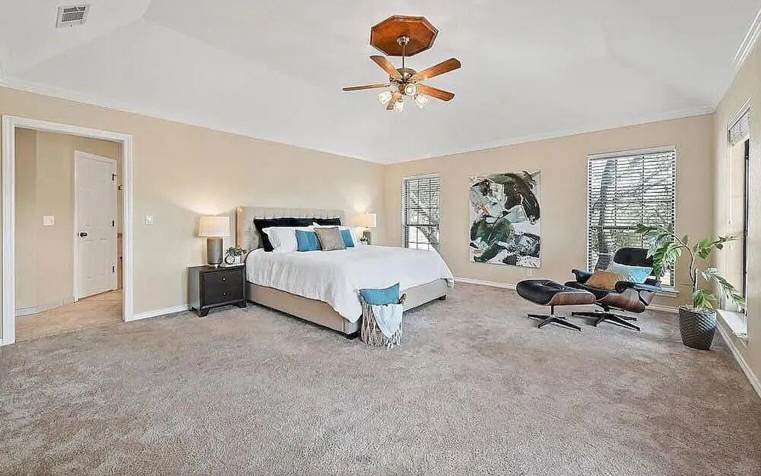 Building Photo - 415 New Lido Dr