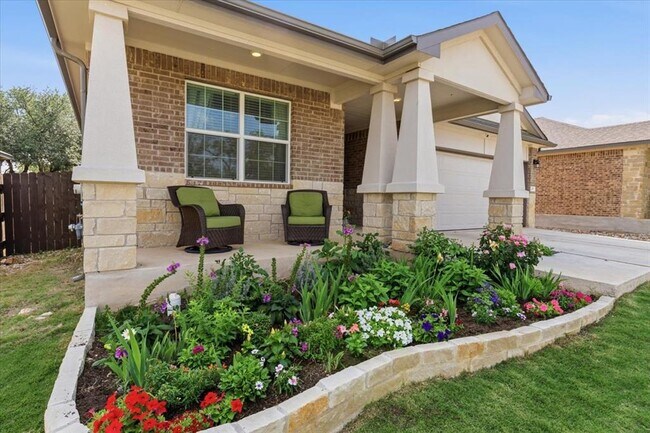 Building Photo - 2117 Centerline Ln