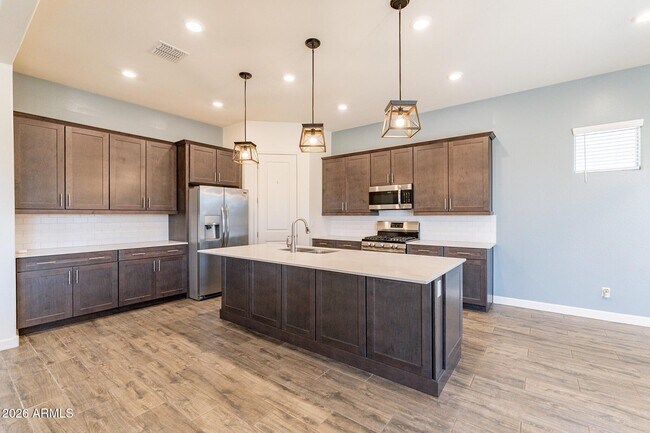 Building Photo - 2811 W Pollack St