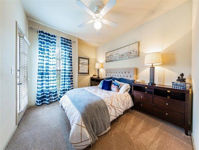 Building Photo - Resort-Style Comfort in Richmond!